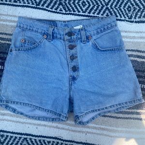 Vintage Levi Denim Shorts, perfect condition